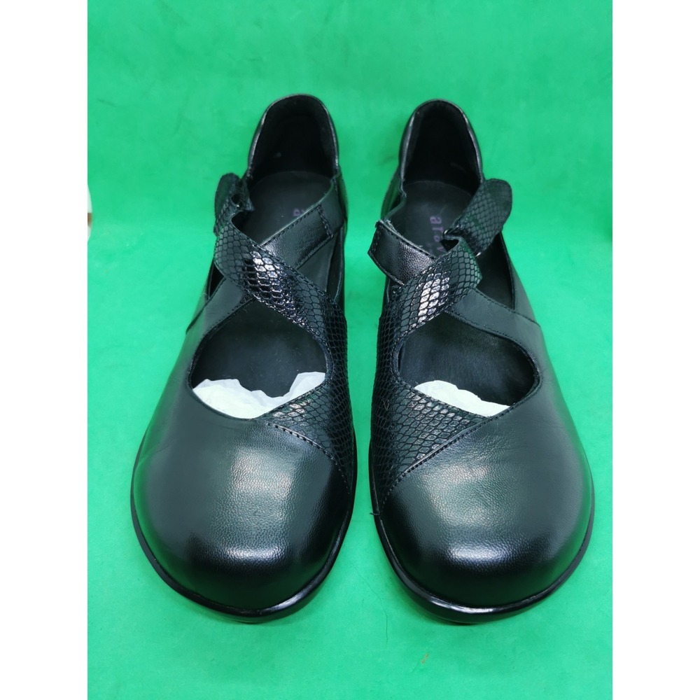 ARAVON Women's Mona Mary Jane Size 10 B Black Leather Comfort Shoes Strappy